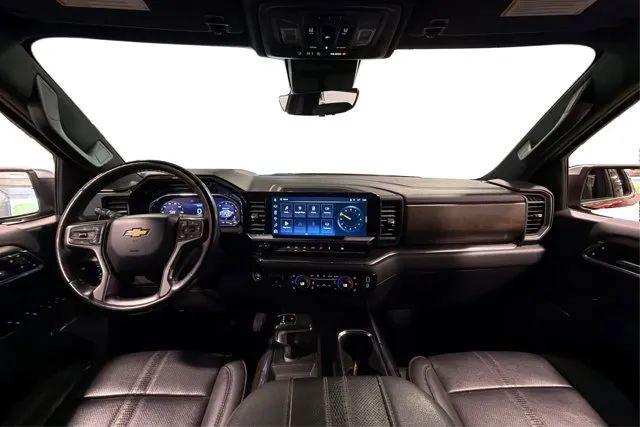 2023 Chevrolet Silverado 1500 4WD Crew Cab Short Bed High Country