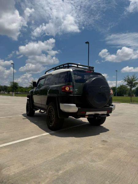 2010 Toyota FJ Cruiser Base