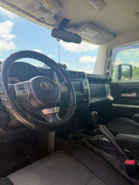 2010 Toyota FJ Cruiser Base