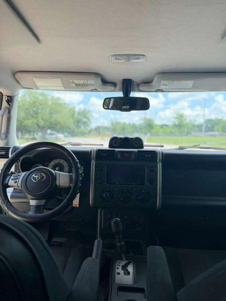 2010 Toyota FJ Cruiser Base