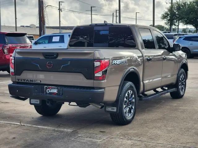 2024 Nissan Titan Crew Cab PRO-4X 4x4
