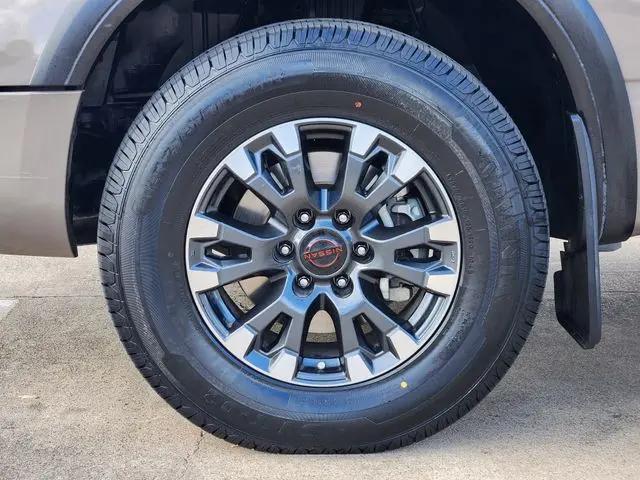 2024 Nissan Titan Crew Cab PRO-4X 4x4