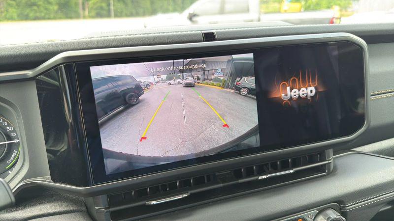2024 Jeep Wrangler 4xe Sahara 4xe