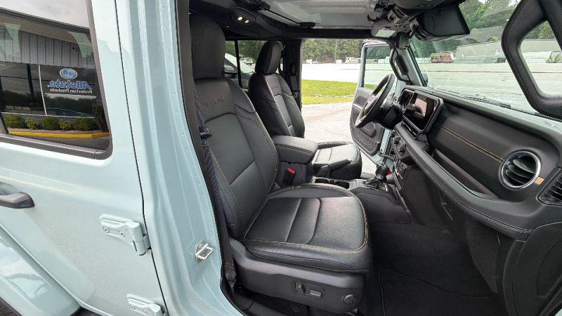 2024 Jeep Wrangler 4xe Sahara 4xe