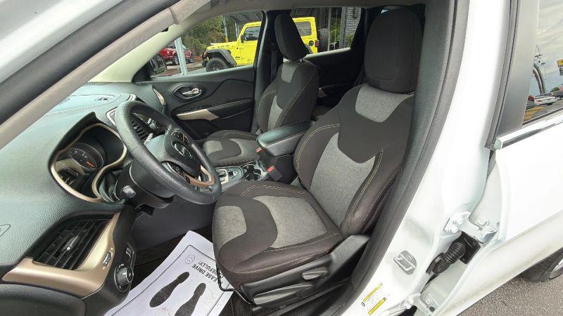 2018 Jeep Cherokee Latitude FWD