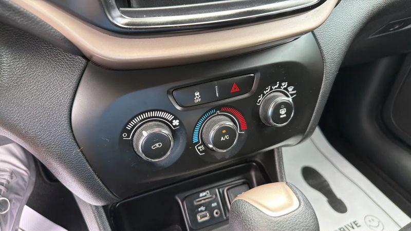 2018 Jeep Cherokee Latitude FWD
