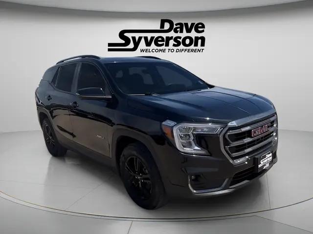 2024 GMC Terrain AT4