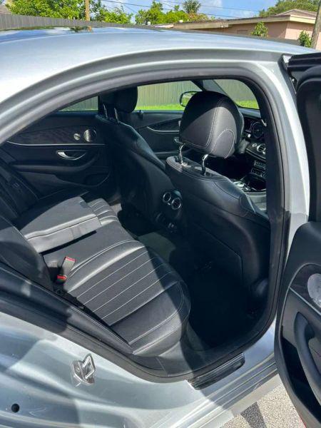 2017 Mercedes-Benz E-CLASS E 300 E 300