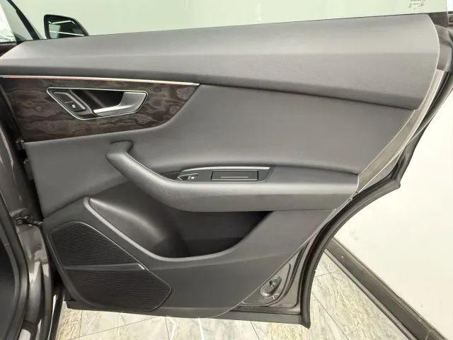2019 Audi Q8 55 Premium