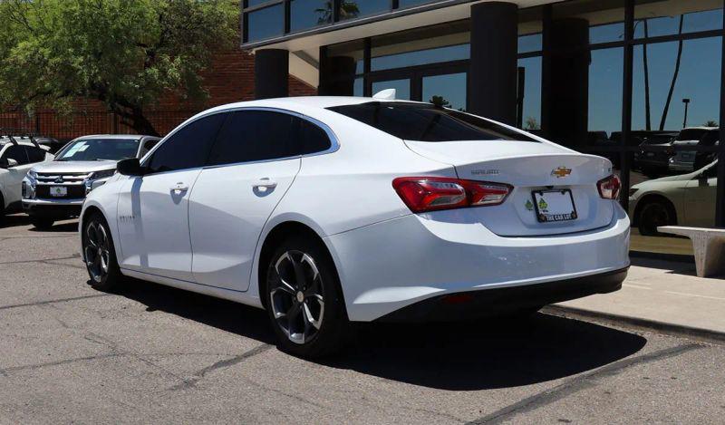 2022 Chevrolet Malibu FWD LT