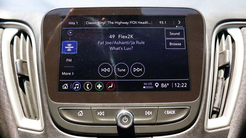 2022 Chevrolet Malibu FWD LT