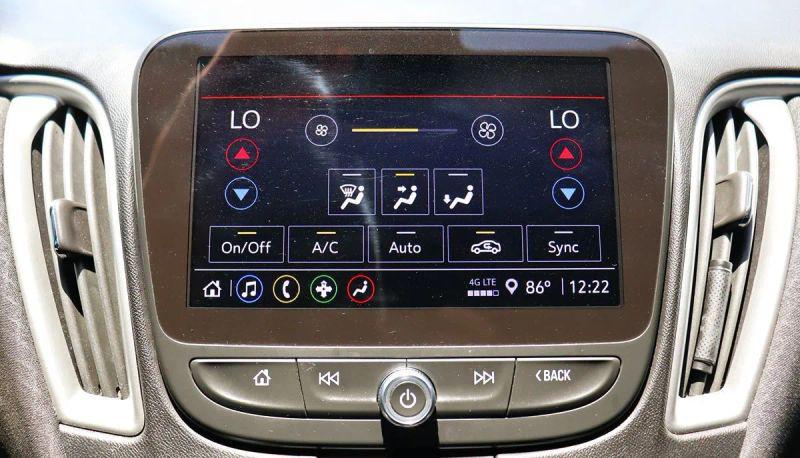 2022 Chevrolet Malibu FWD LT
