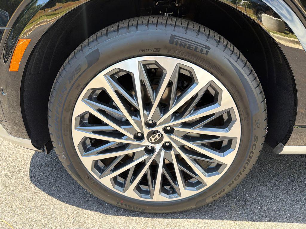 New 2026 Black HYUNDAI Calligraphy image 12