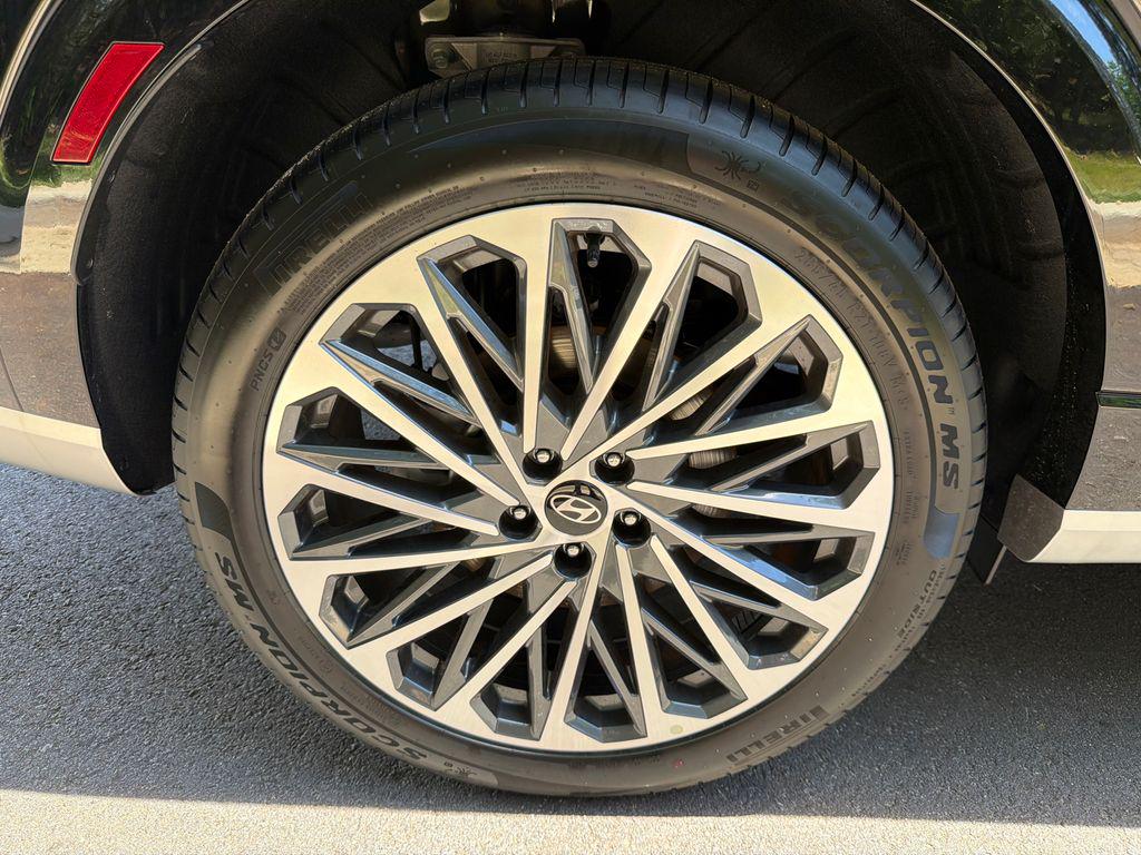 New 2026 Black HYUNDAI Calligraphy image 19