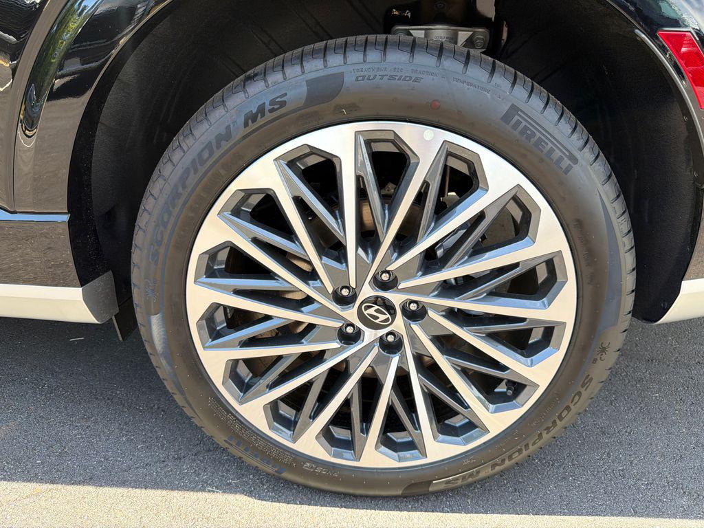 New 2026 Black HYUNDAI Calligraphy image 21