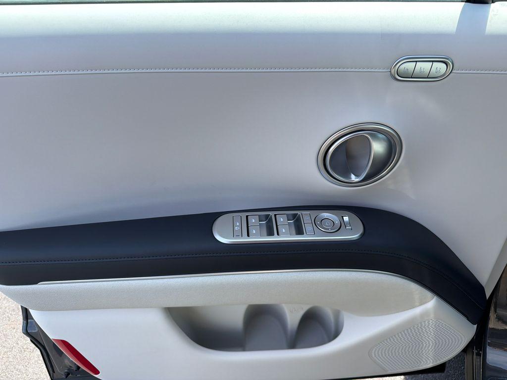 New 2026 Gray Pearl HYUNDAI Calligraphy image 11