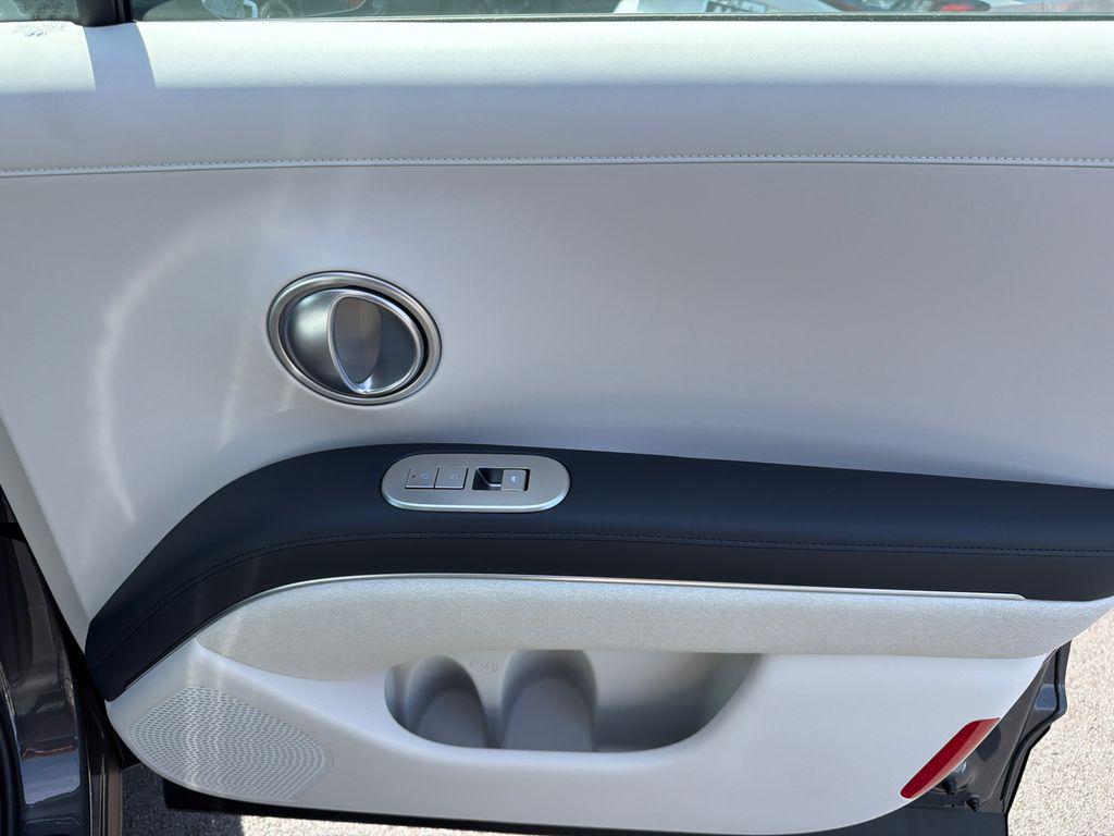 New 2026 Gray Pearl HYUNDAI Calligraphy image 15