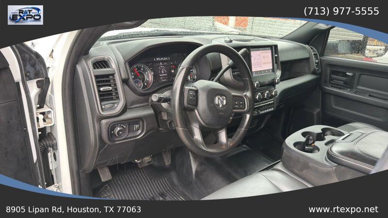 2022 Ram 2500 Tradesman Crew Cab 4x4 6'4" Box