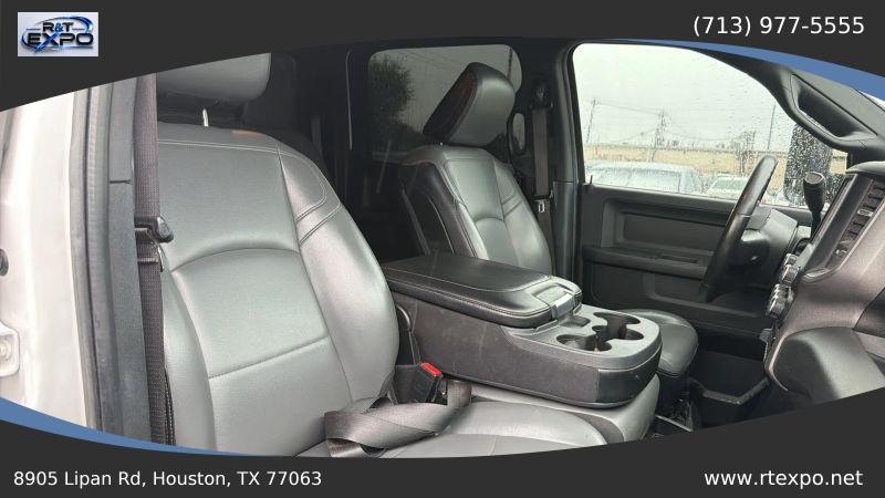2022 Ram 2500 Tradesman Crew Cab 4x4 6'4" Box
