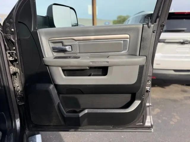 2017 Ram 1500 SLT