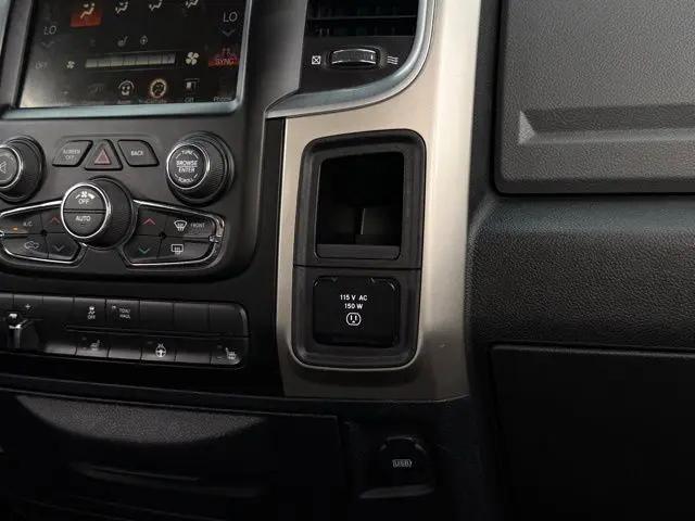 2017 Ram 1500 SLT