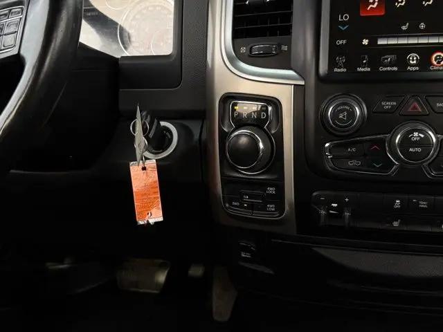 2017 Ram 1500 SLT