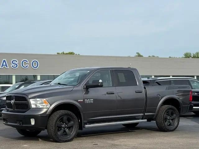 2017 Ram 1500 SLT