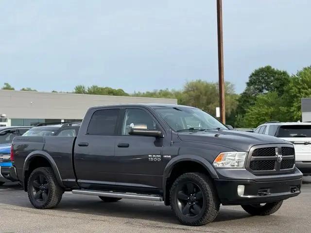 2017 Ram 1500 SLT