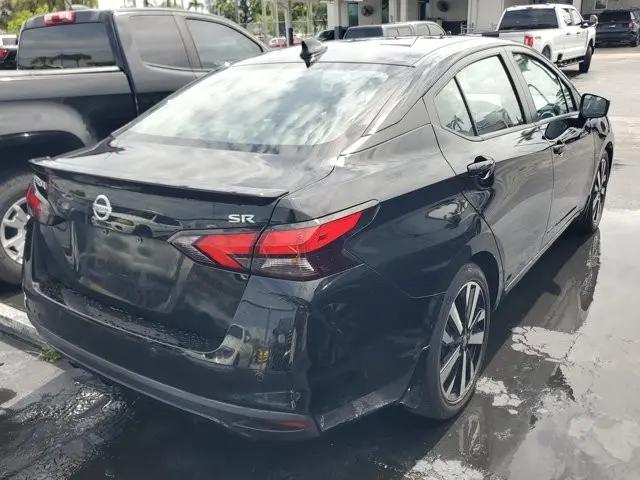 2022 Nissan Versa 1.6 SR Xtronic CVT