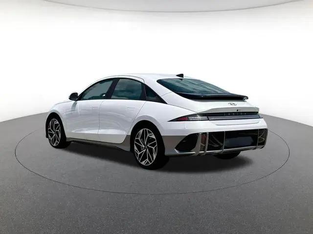 2025 Hyundai IONIQ 6 SEL