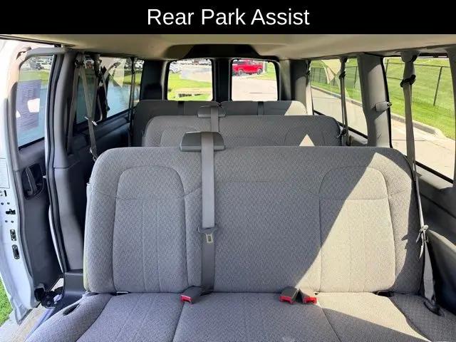 2025 Chevrolet Express Passenger RWD 3500 Extended Wheelbase LT