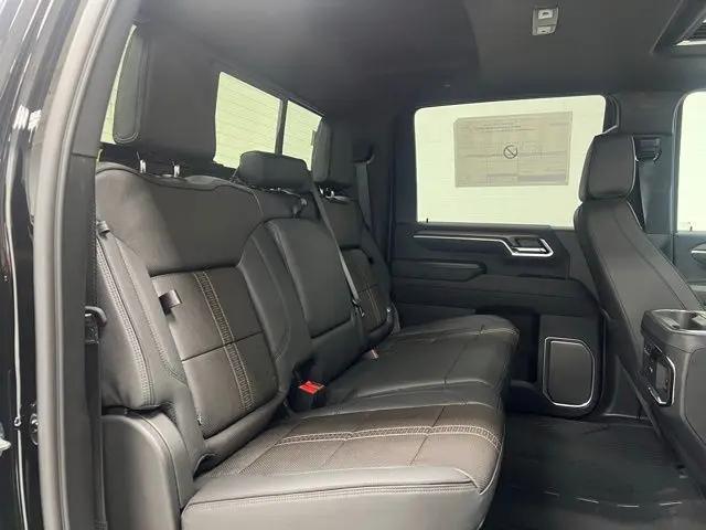 2026 Chevrolet Silverado 3500HD Crew Cab, Standard Bed, High Country, 4WD