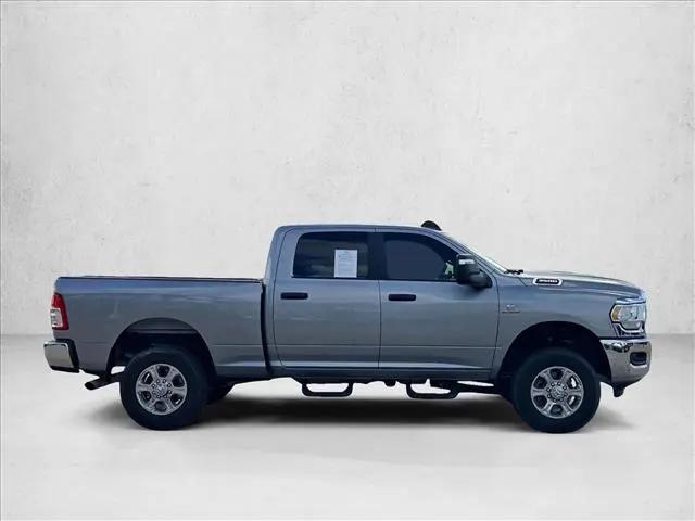 2024 Ram 3500 Big Horn Crew Cab 4x4 6'4" Box