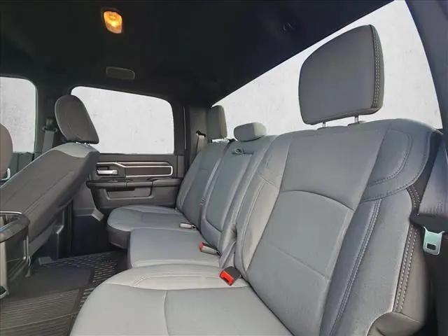 2024 Ram 3500 Big Horn Crew Cab 4x4 6'4" Box
