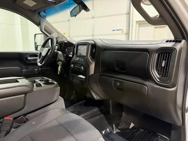 2020 Chevrolet Silverado 2500HD 4WD Crew Cab Long Bed WT