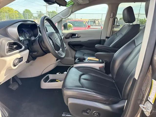 2023 Chrysler Pacifica Touring L AWD