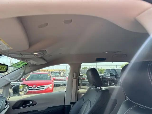 2023 Chrysler Pacifica Touring L AWD