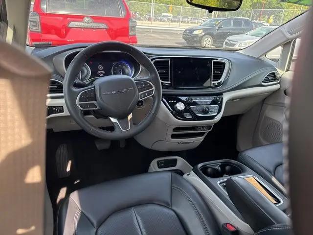 2023 Chrysler Pacifica Touring L AWD