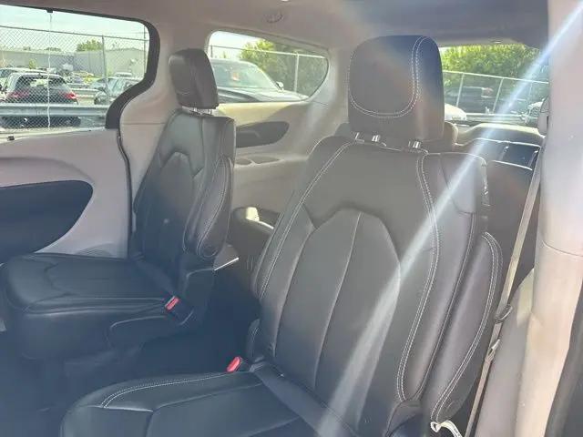 2023 Chrysler Pacifica Touring L AWD