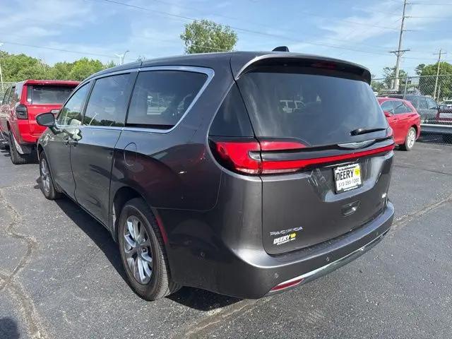 2023 Chrysler Pacifica Touring L AWD