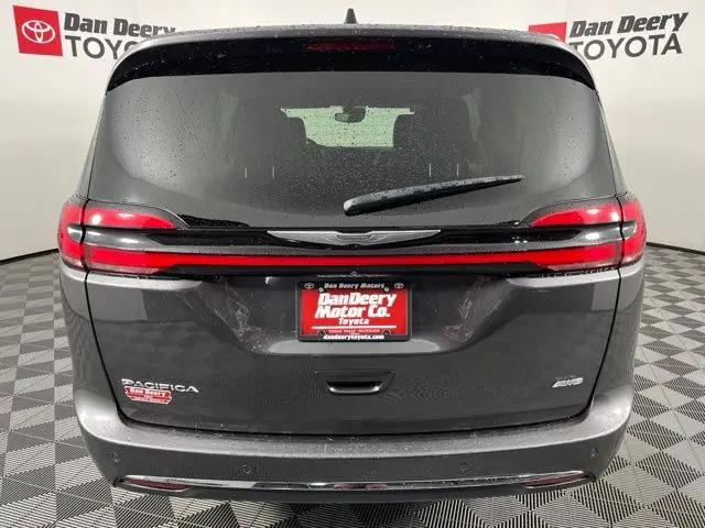 2023 Chrysler Pacifica Touring L AWD