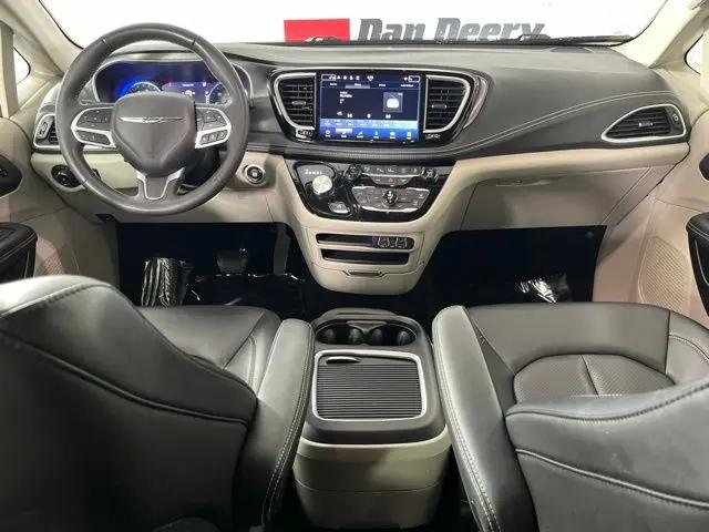 2023 Chrysler Pacifica Touring L AWD