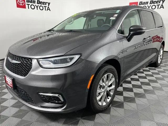 2023 Chrysler Pacifica Touring L AWD