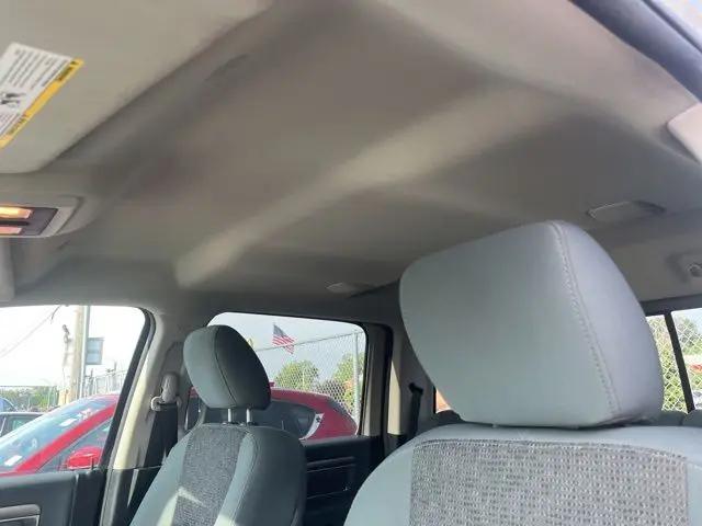 2017 Ram 1500 Big Horn Crew Cab 4x2 5'7" Box