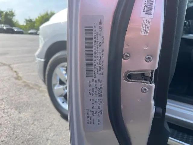 2017 Ram 1500 Big Horn Crew Cab 4x2 5'7" Box