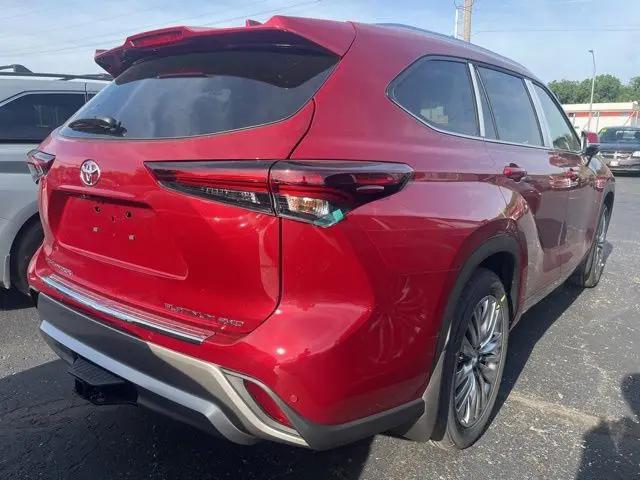 2026 Toyota Highlander Platinum