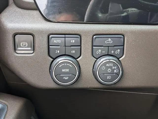 2023 Chevrolet Silverado 1500 4WD Crew Cab Short Bed RST