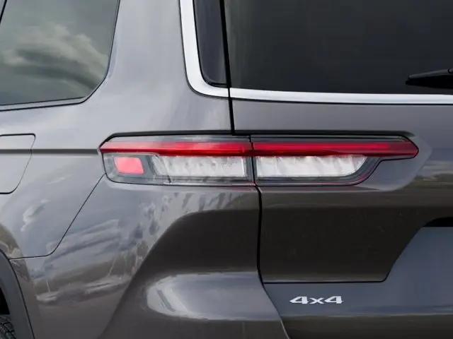 2026 Jeep Grand Cherokee L Altitude 4x4