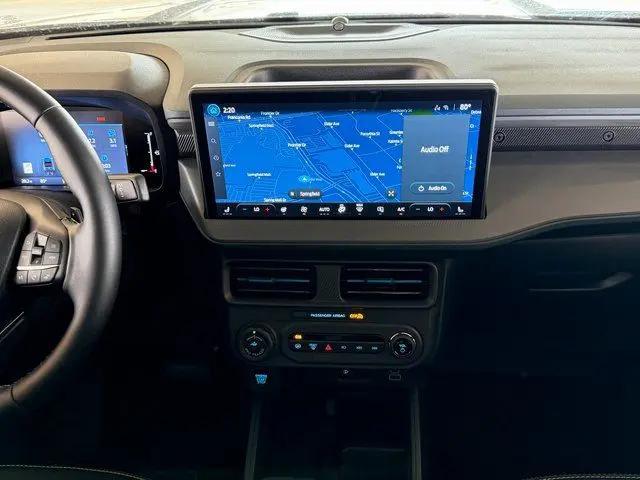 2025 Ford Maverick Lobo