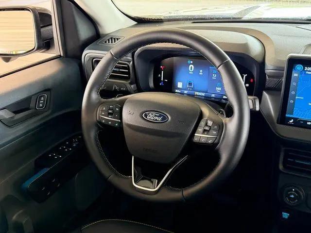 2025 Ford Maverick Lobo